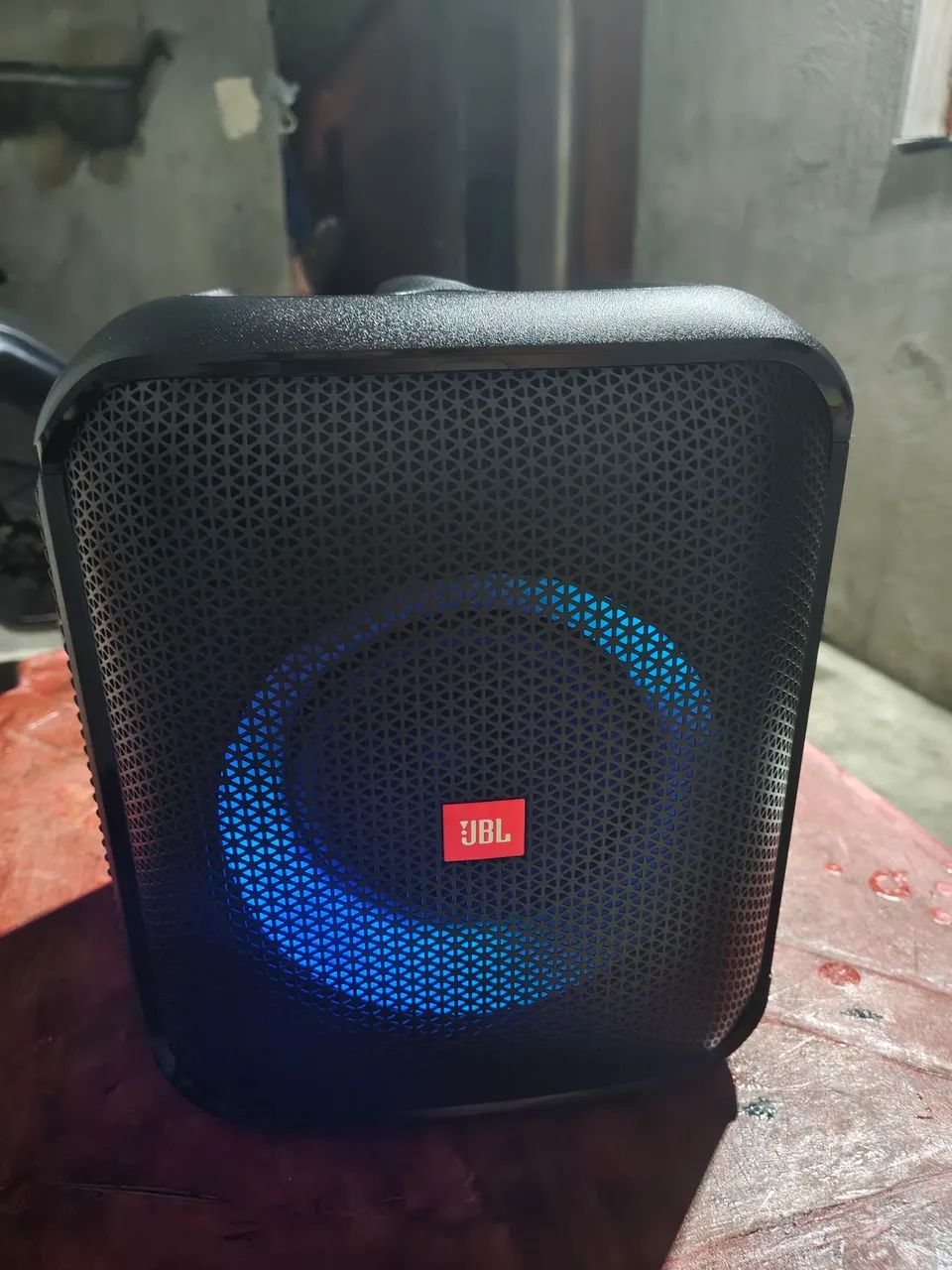 Caixa de som Jbl  - Foto 2