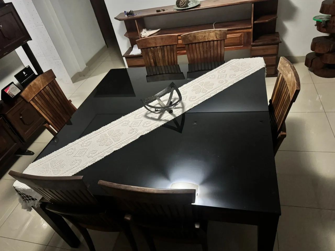 Mesa de madeira maciça  - Foto 2
