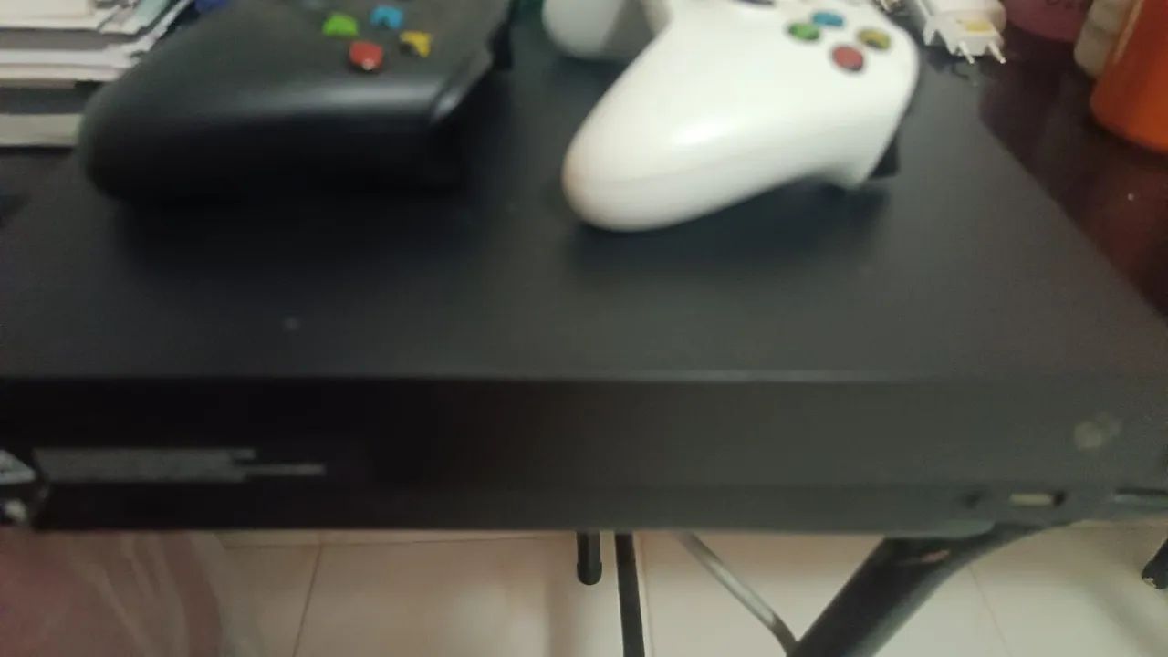XBOX ONE X 1TERA 4K - Foto 2