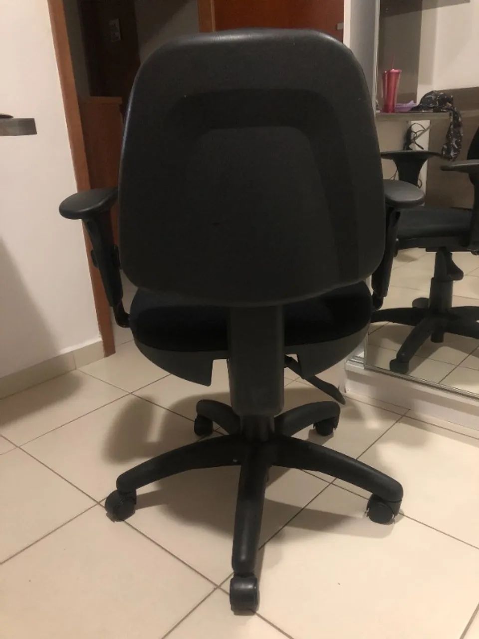 Cadeira giratória - Foto 2