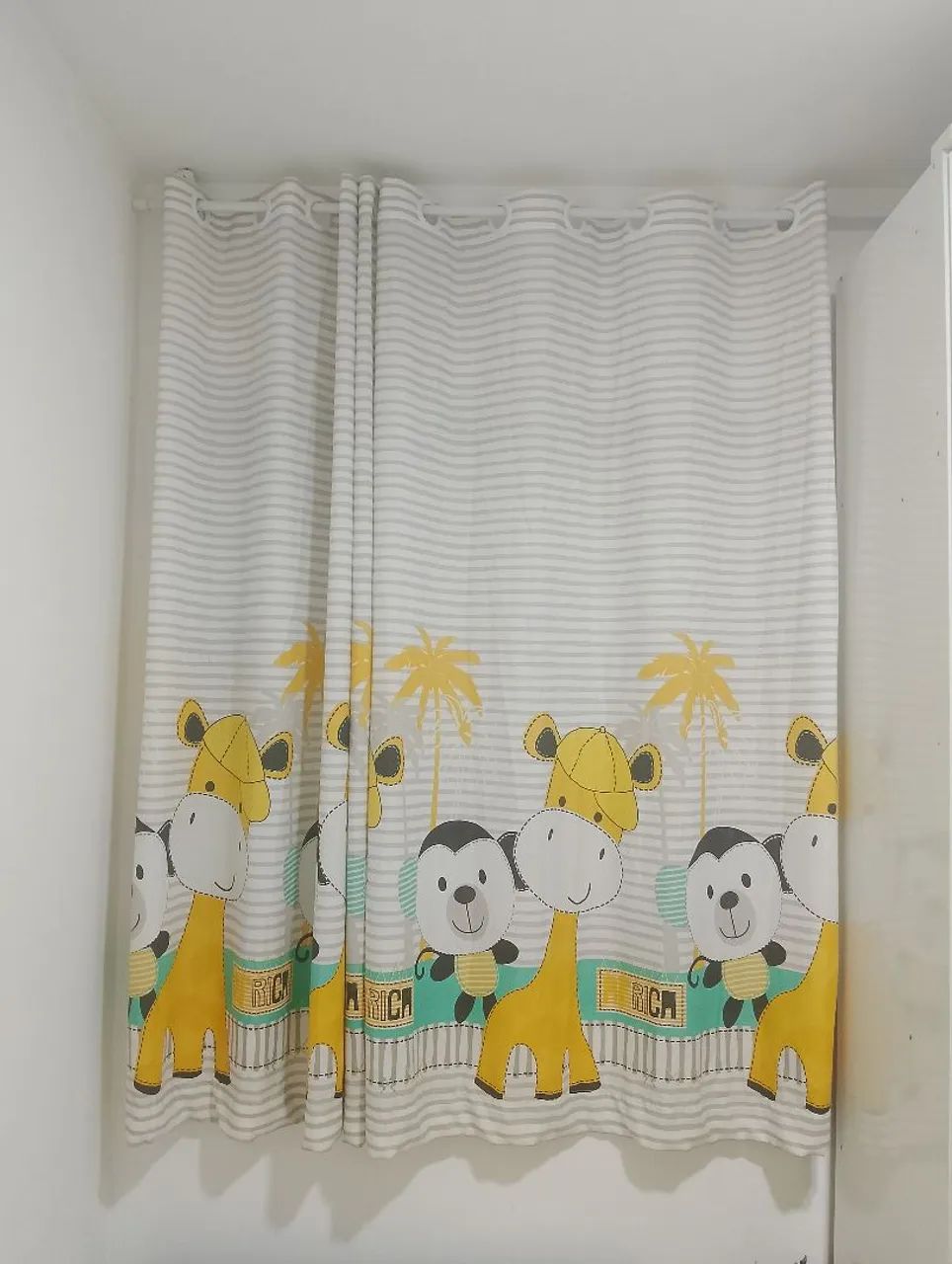 Cortina infantil