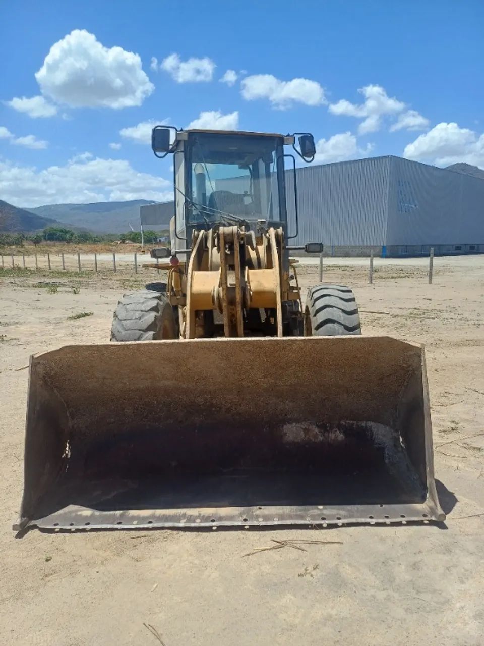 Pá carregadeira caterpillar 924gz  - Foto 4