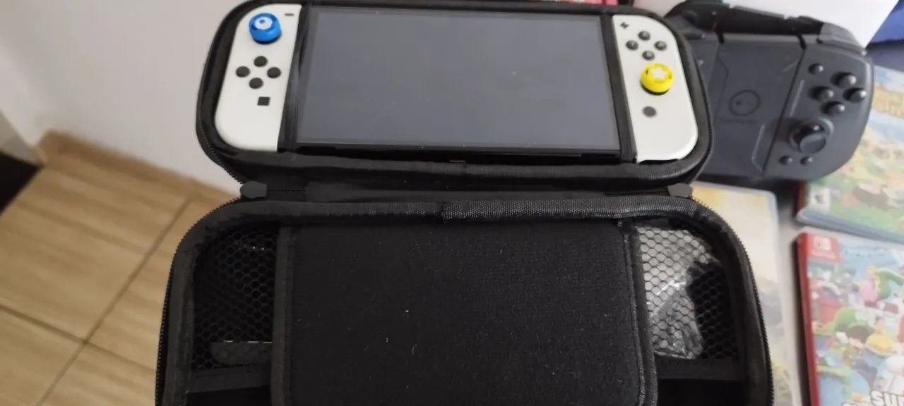 Nintendo Switch OLED + jogos e acessórios  - Foto 5