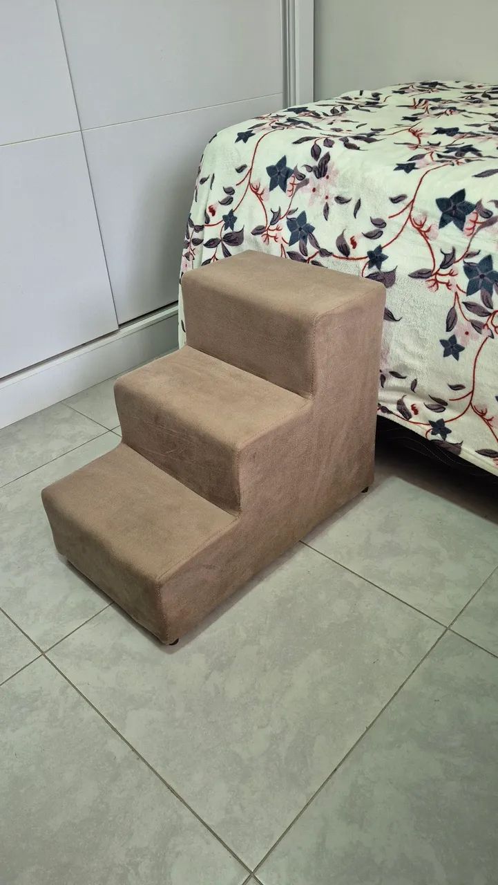 Escadinha Pet 3 Degraus em Suede - Ideal para Cães Pequenos - Foto 3