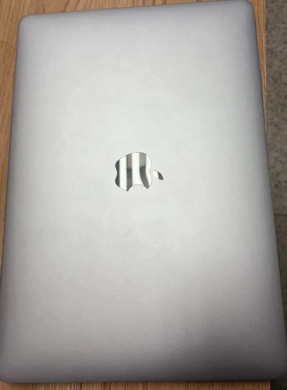 Apple Macbook Air M1 13 8gb E 256gb De Hd - Cinza-espacial (Usado) - Foto 2