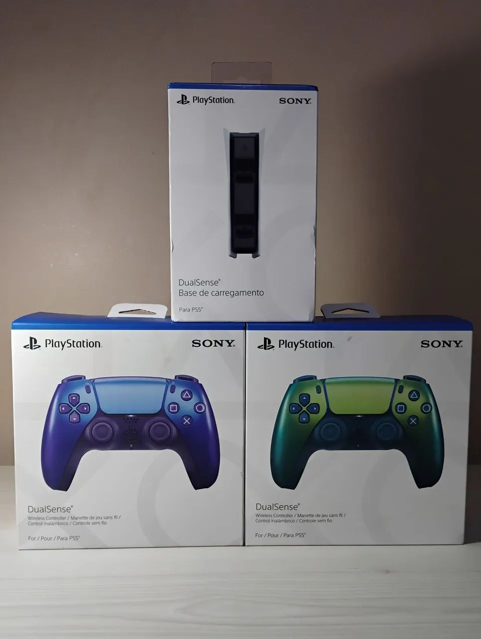 Bases e controles de PS5 - Novos e lacrados