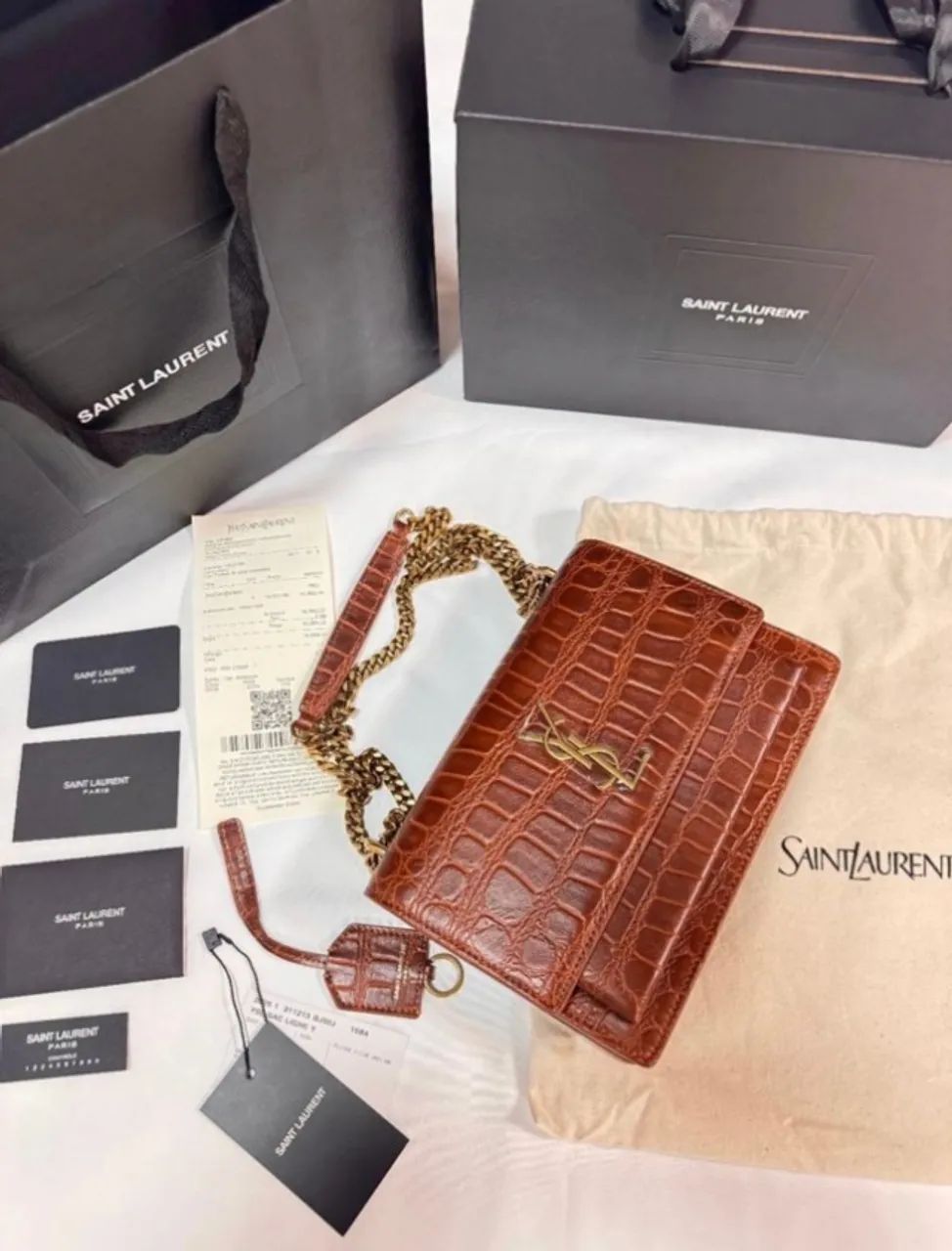 bolsa ysl sunset couro estilo crocodilo marrom - Foto 2