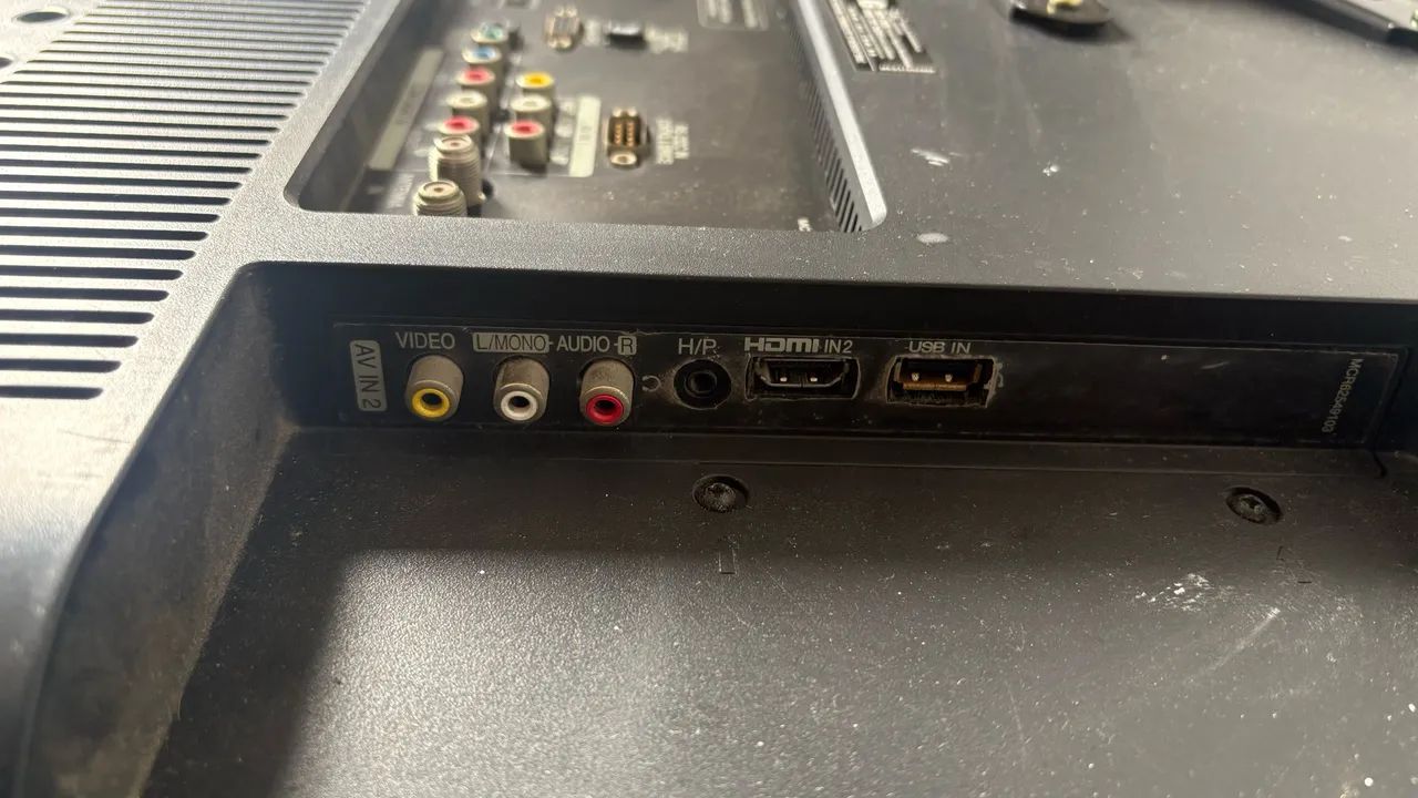 Tv 32 polegadas, LG (acompanha suporte de parede) - Foto 4