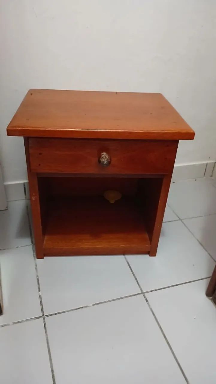Mesinha de canto de quarto com uma gaveta madeira se Lei - Foto 2