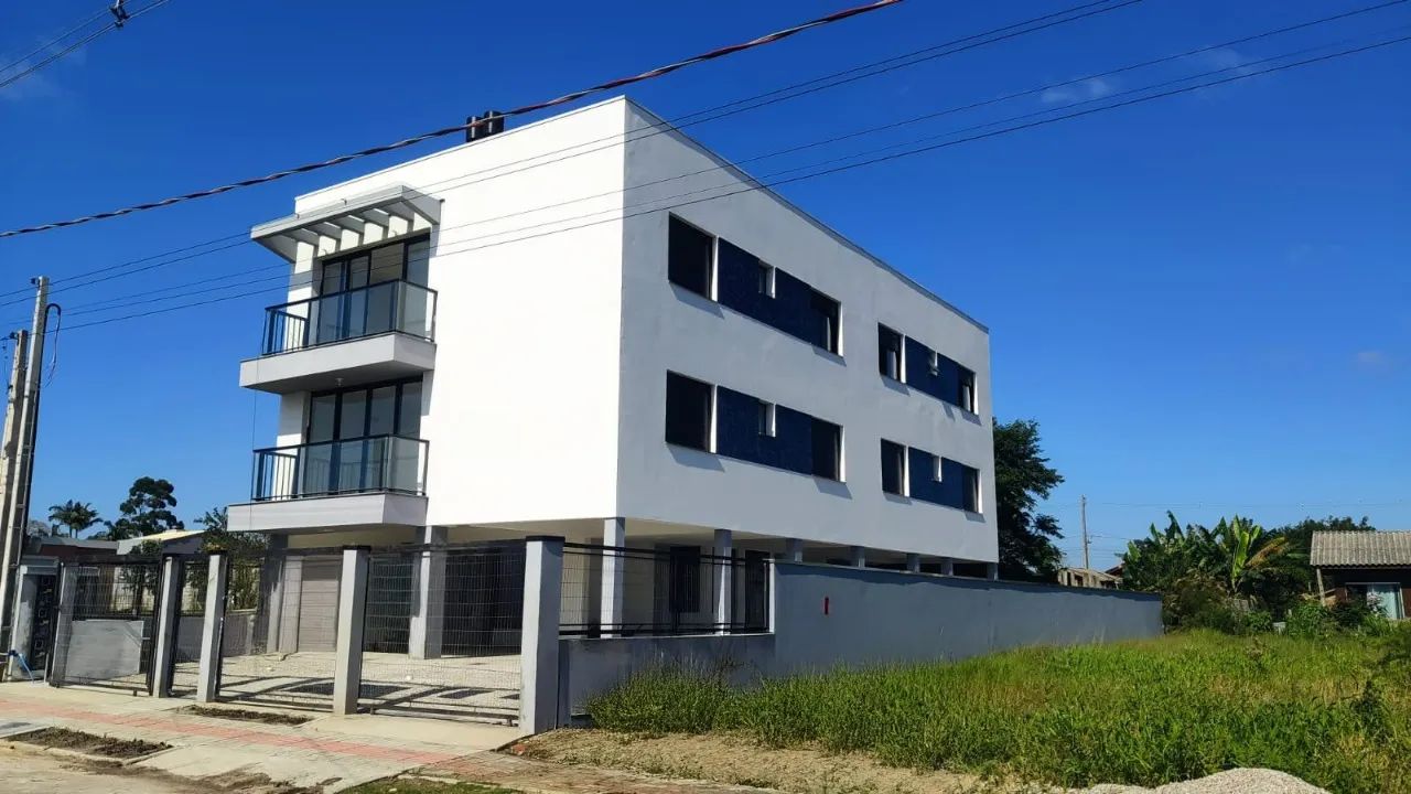 Apartamento com churrasqueira na entrada de Garopaba - Foto 2