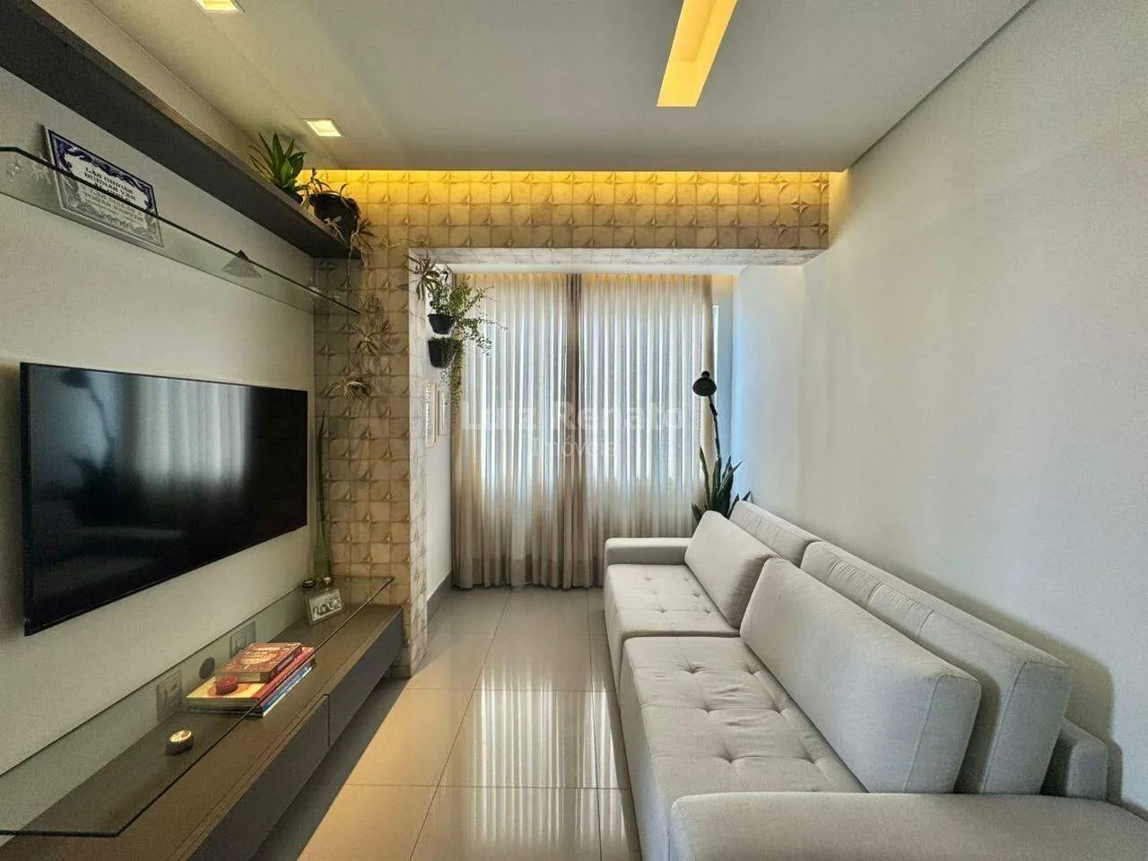 Apartamento à venda no bairro Horto