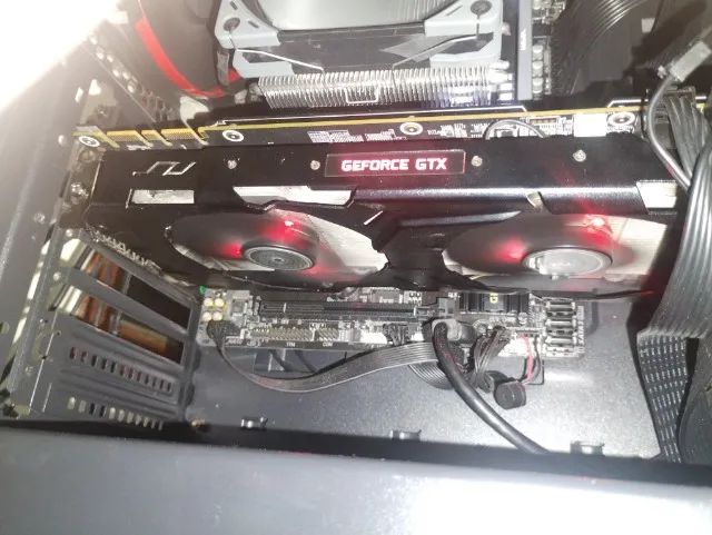 GTX 1070 8GB GALAXY - Foto 2