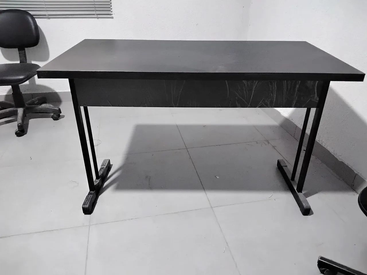 Mesinha de escritório- Usado - Foto 2