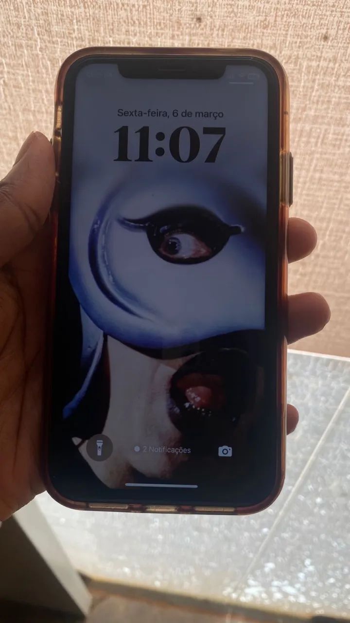 iPhone XR 64GB Branco - Aceito troca por iPhone 128GB+