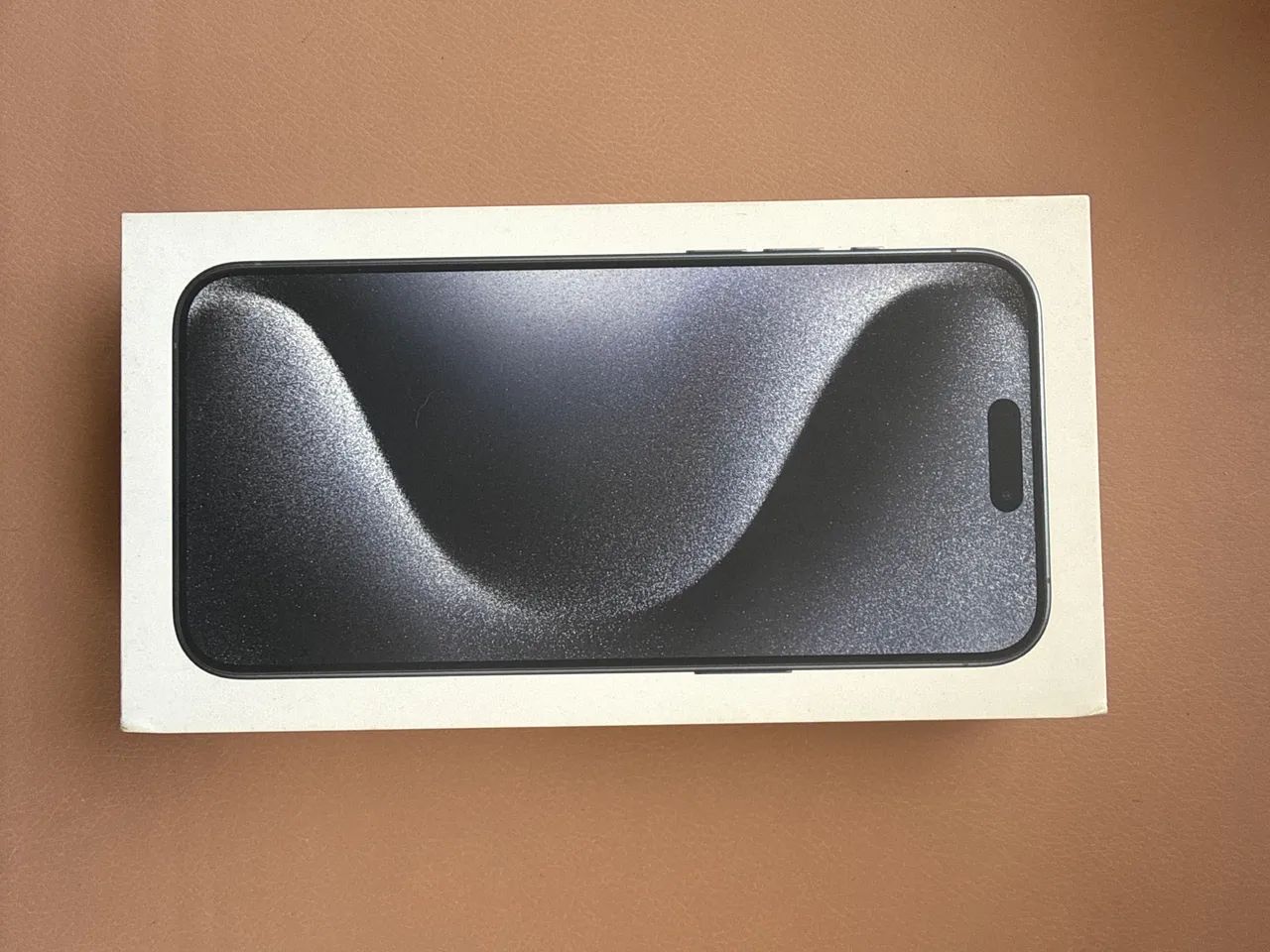 Caixa iPhone 15 pro max 