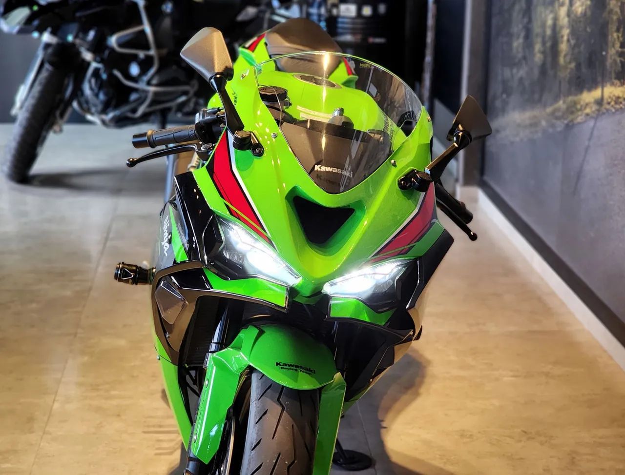 Kawasaki Zx-6r 636cc 2025 - 1473074891 | OLX