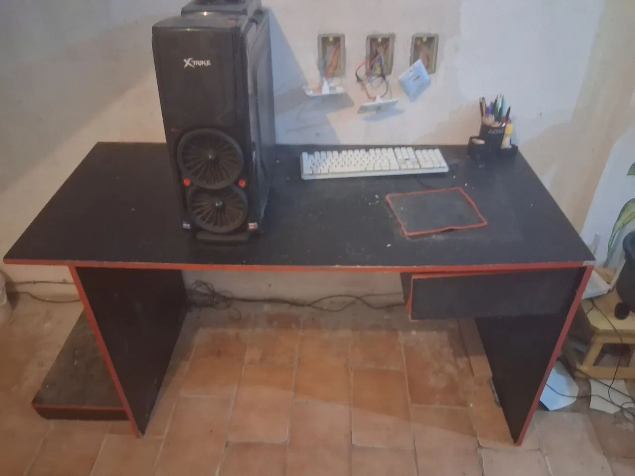 Mesa para computador - Foto 2