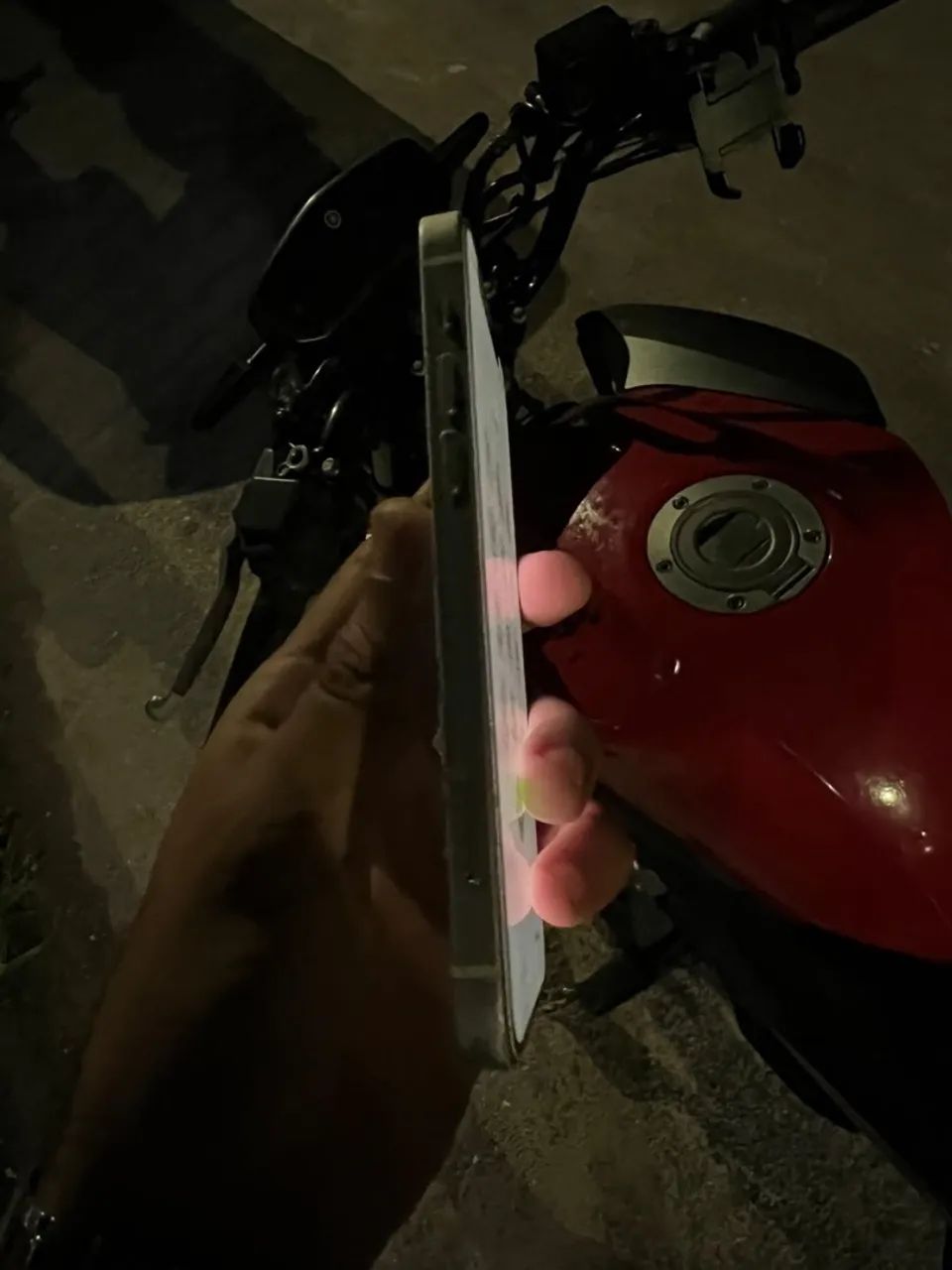 Vende_se iPhone 12