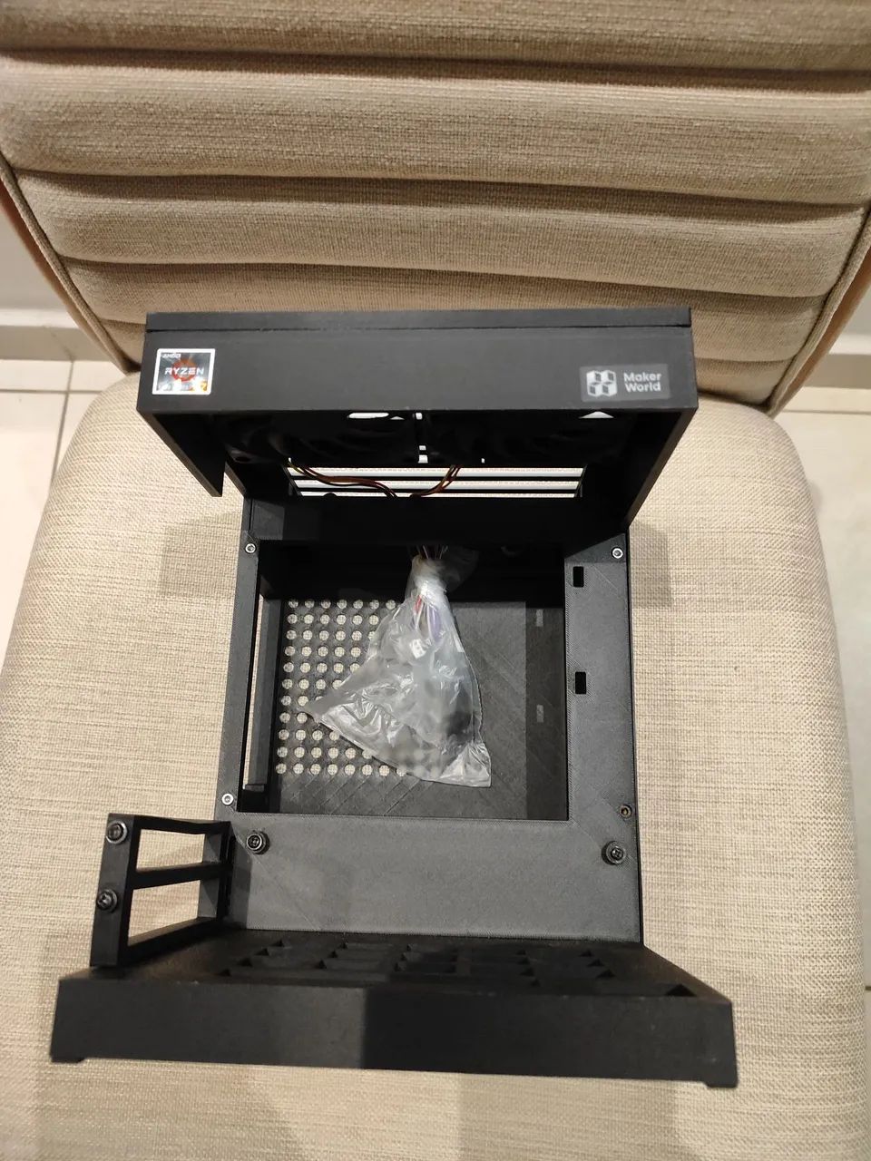 Gabinete ITX 3D - Foto 5