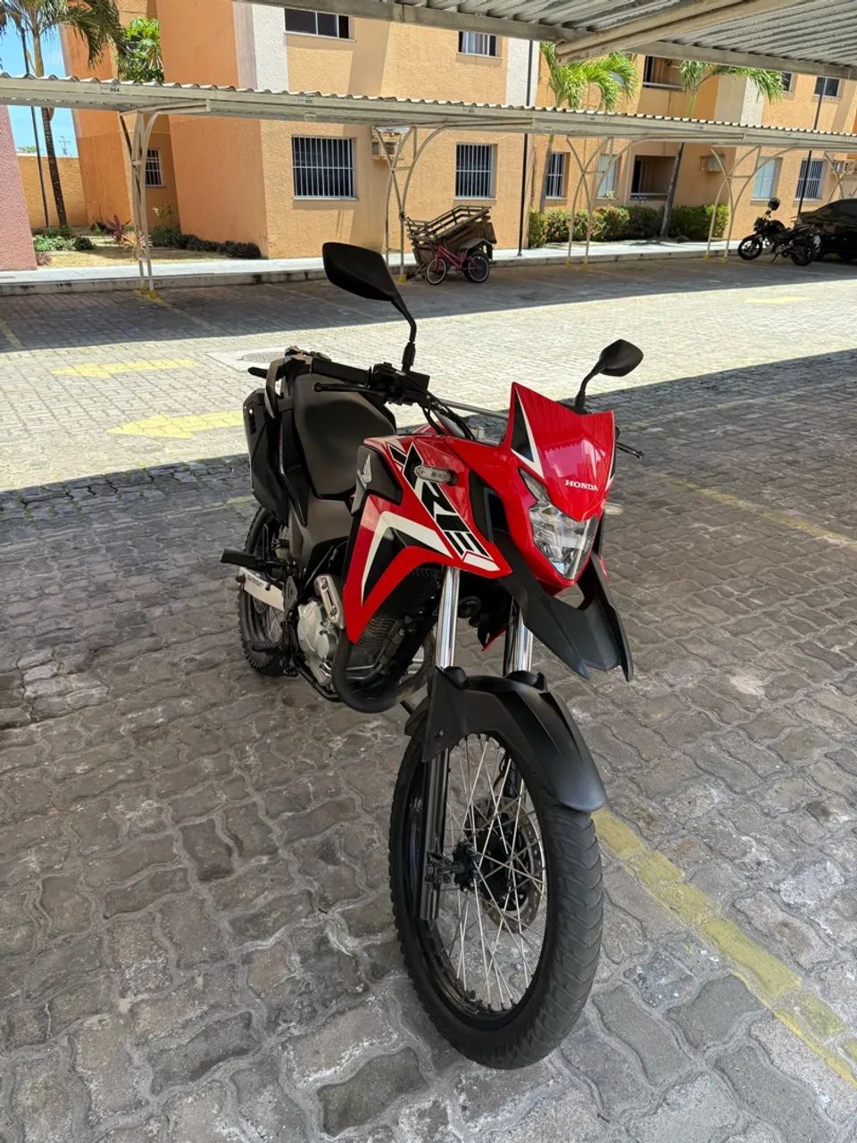 XRE 300