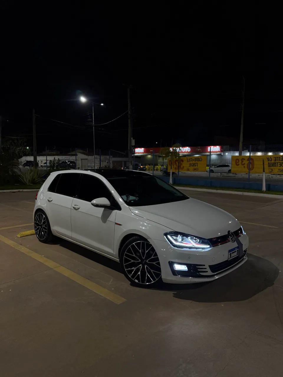 Volkswagen Golf HIGHLINE 1.4 TSI 140CV AUT. 2015