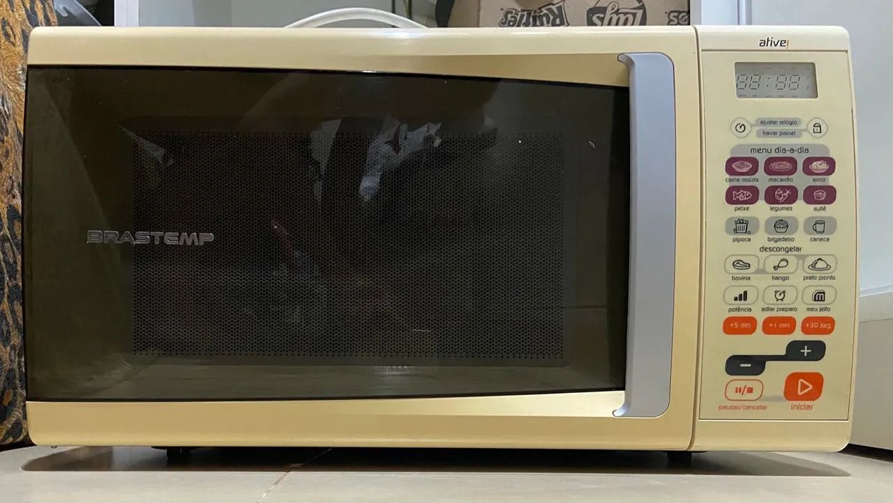 Microondas Brastemp, 27 litros  - Foto 2