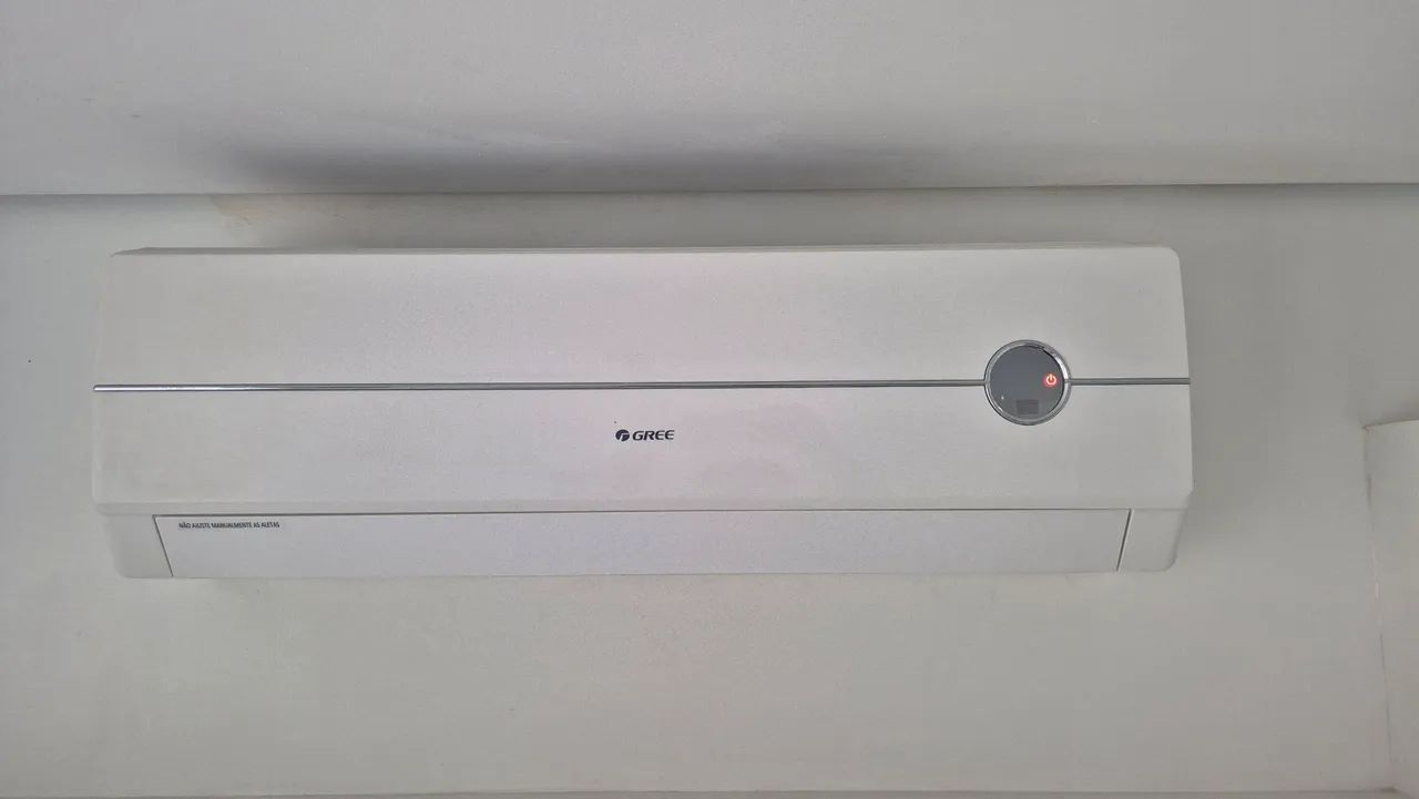 Ar-Condicionado Split Gree 9.000 BTUs 220V - Funcionando Perfeitamente