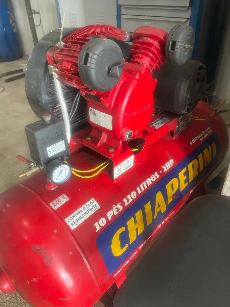 Vendo um compressor  10 pés 110 litros  - Foto 2