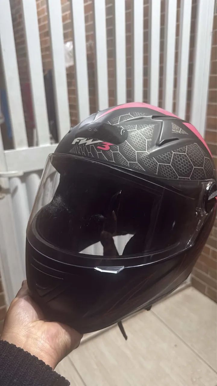 Capacete tamanho 60 valor 120 - Foto 2
