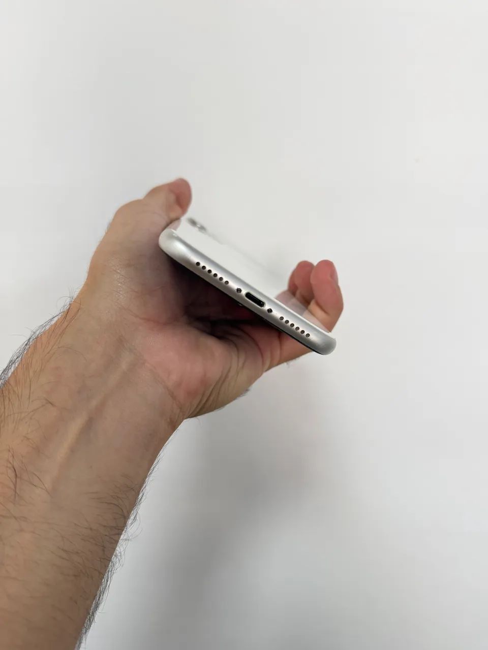 iPhone 11 64Gigas branco  - Foto 4