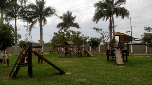 Excelente Cs de Condomínio 443 M2 4 Qts 02 suítes mobiliada finíssimo acabamento !!! - Foto 18