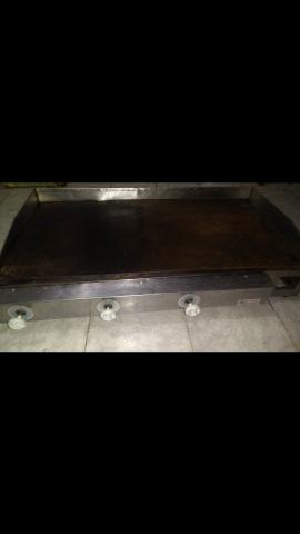 Hamburguera profissional 590,00