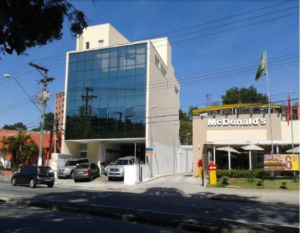 Salão e Salas Comerciais no Bairro Demarchi - Prédio com Elevador