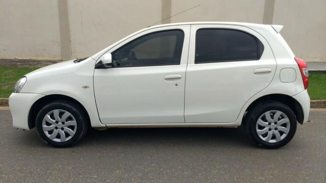 Etios 1.3X - Foto 2