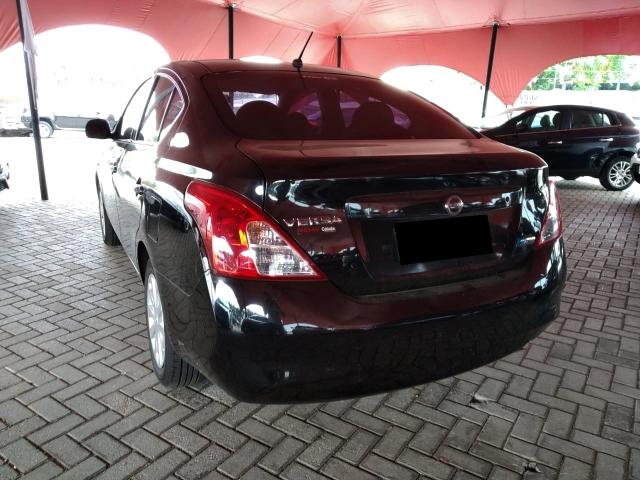 NISSAN VERSA 2013/2014 1.6 16V FLEX SV 4P MANUAL - Foto 3