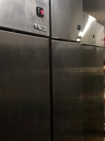 Frezzer Macom Vertical