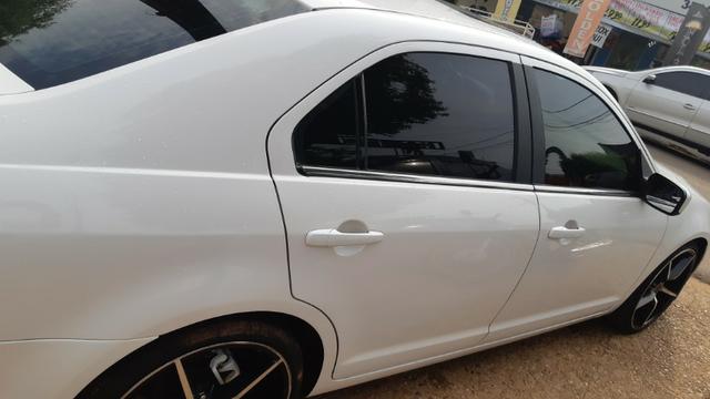 Ford Fusion 2011 motor 2.5 com teto solar , carro com apenas 58mil km rodados - Foto 2
