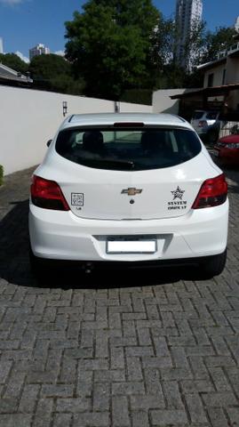 Chevrolet Onix 1.4 LT 8V Flex 4P Manual - Foto 2