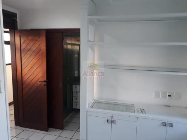 Apartamento para alugar com 3 dormitórios em Lagoa nova, Natal cod:LA-11235 - Foto 15