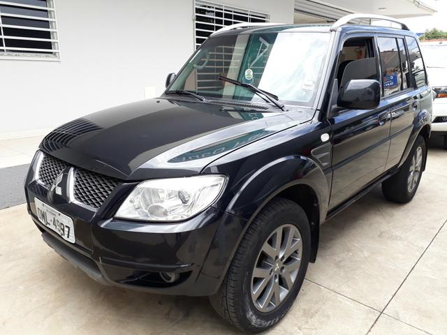 Pajero TR4