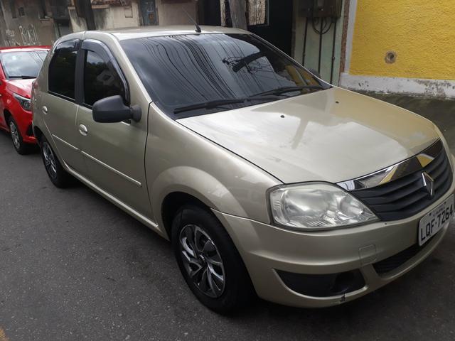 Renault Logan - Foto 4