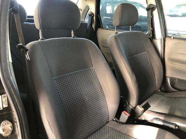 Classic LS 1.0 Flex + GNV 0 entrada - Foto 16
