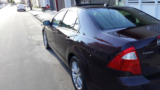 Ford Fusion 2.5 SEL 2011 com teto solar - Foto 13