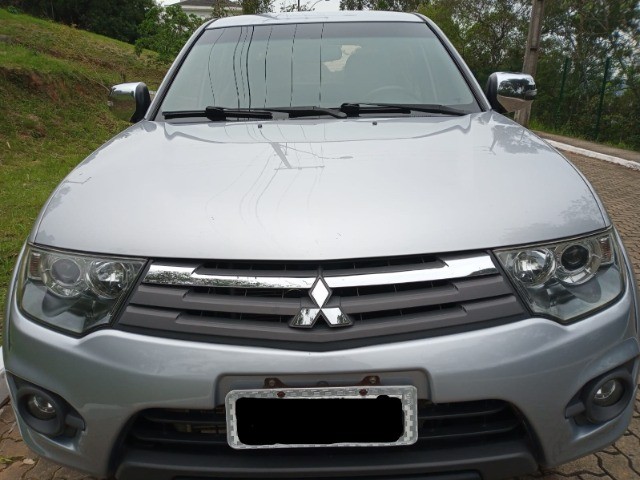 L 200 TRITON HPE 2015 APENAS 72. MIL KM