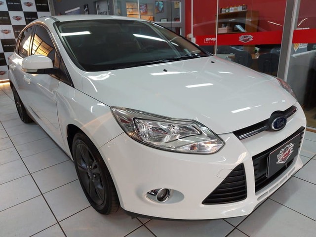 FORD FOCUS 1.6 S FLEX AUT 2014