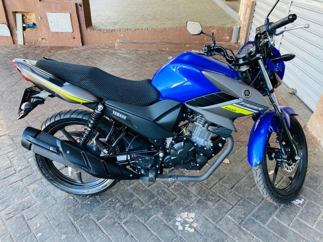 YAMAHA FAZER 150 20/21 COM 4 MIL KM, NOVINHA