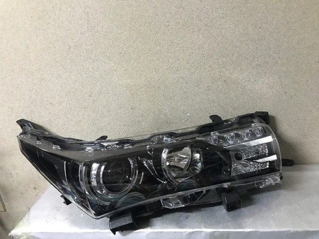 Farol Toyota Corolla led 