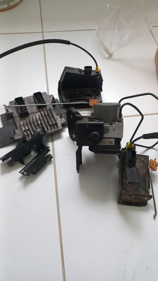 Vendo peças do cobalt LTZ 1.8 automático 