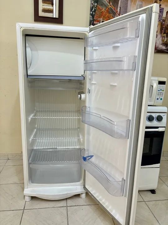 Geladeira consul , geladeira barata  - Foto 2