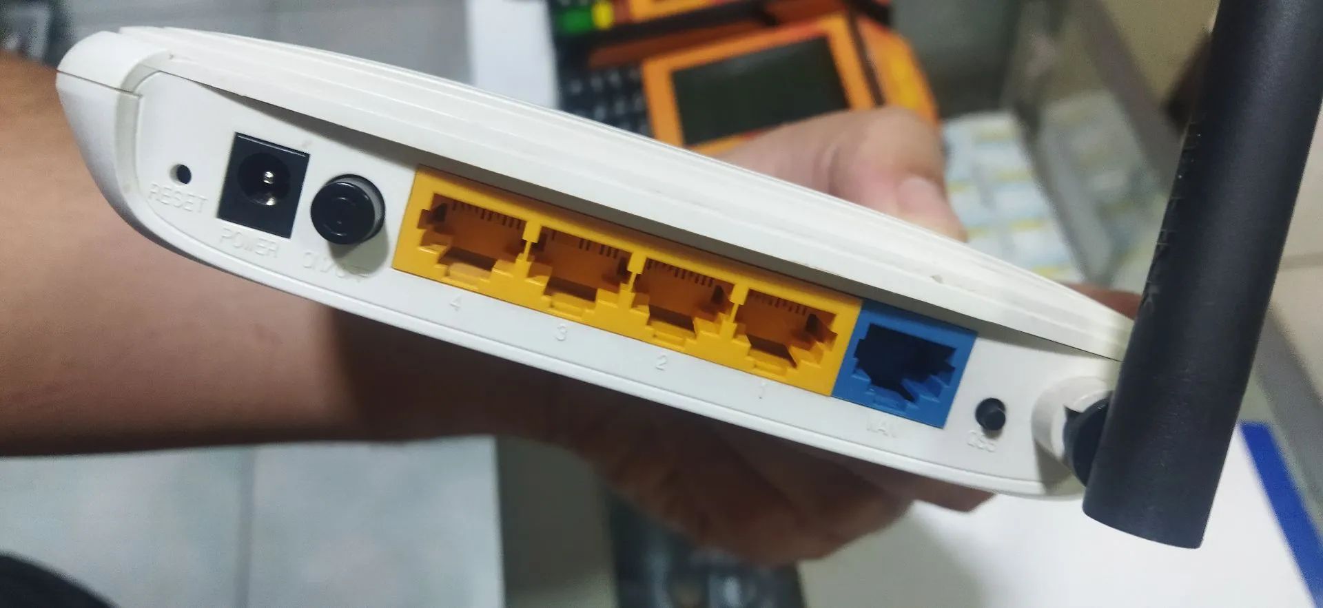 Roteador TP-Link funcionando 150mbs403064642685511683